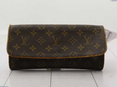 Monogram Pochette Twin